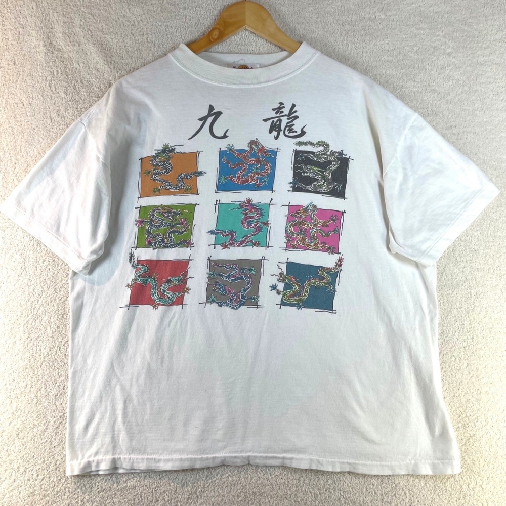vintage 1995 hard rock cafe kowloon nine dragons graphic tee L/XL custom tag